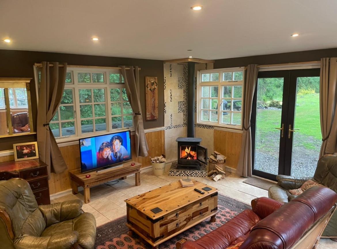 Cuckoo Cabin, Tyn Y Cwm Eglwys-Fach Luaran gambar