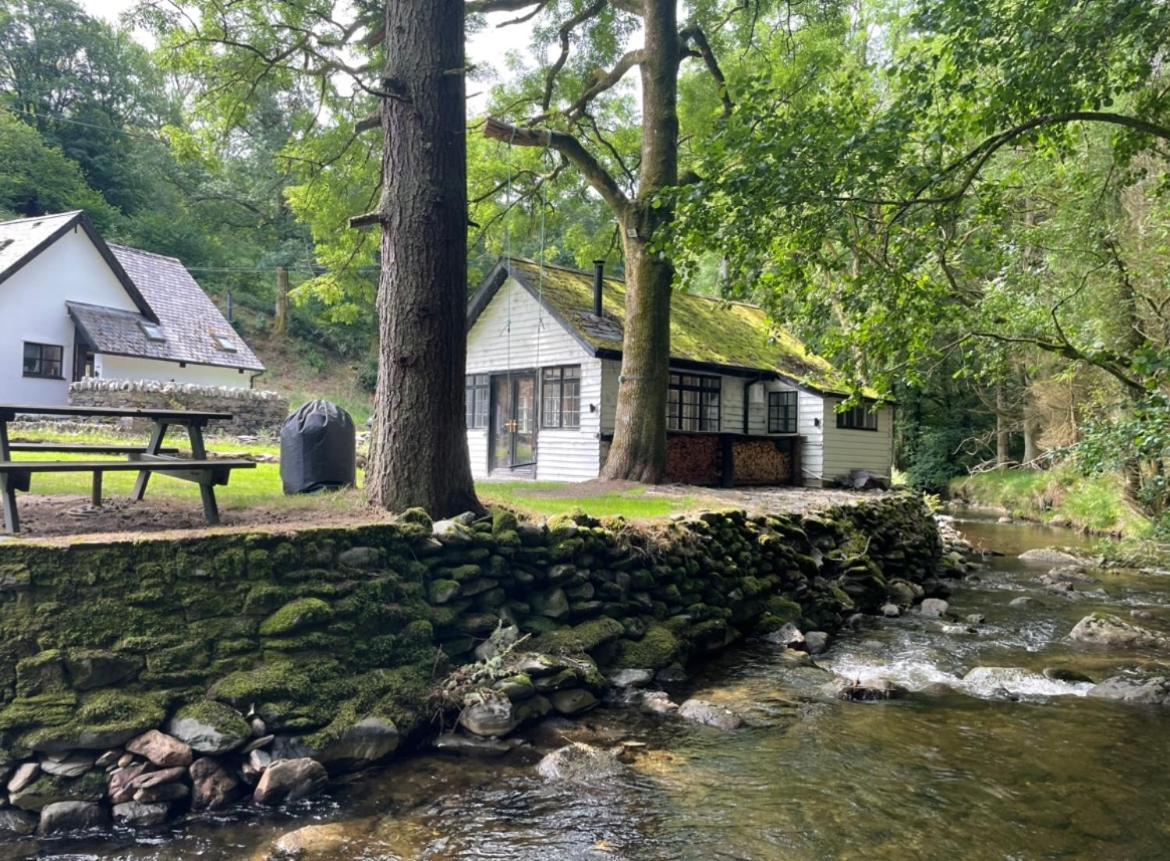 Cuckoo Cabin, Tyn Y Cwm Eglwys-Fach Luaran gambar
